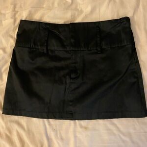 Forever 21 black mini skirt